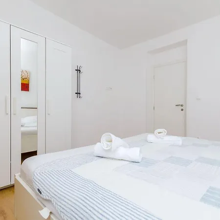 Rizza * טרוגיר