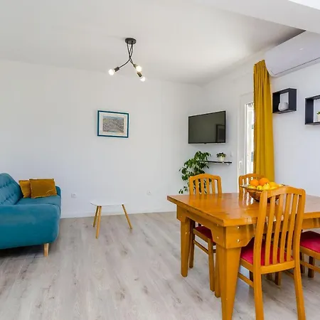 Rizza Apartmán Trogir