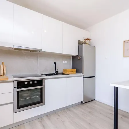 Apartment Rizza *